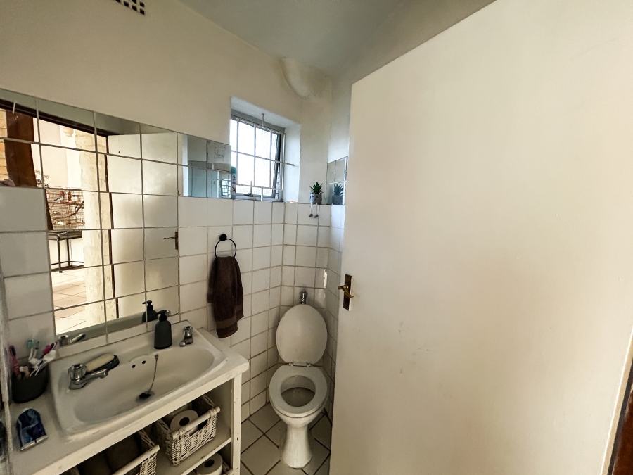 4 Bedroom Property for Sale in Table View Western Cape